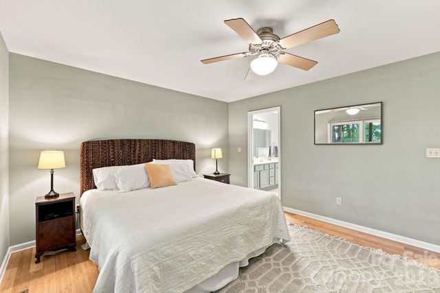 291 Merrills Chase Road, Asheville, NC 28803