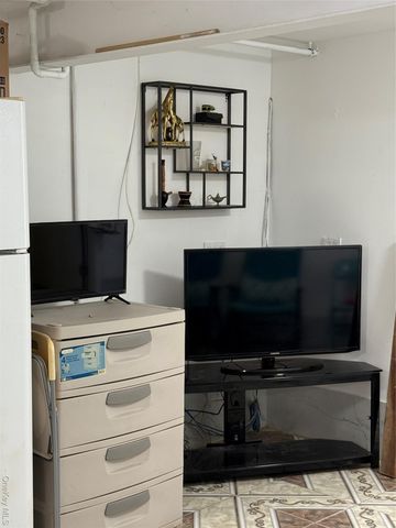 8605 25th Avenue, East Elmhurst, NY 11369