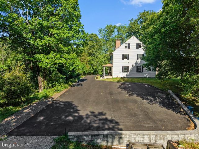 8706 CRAIN HWY, Upper Marlboro, MD 20772