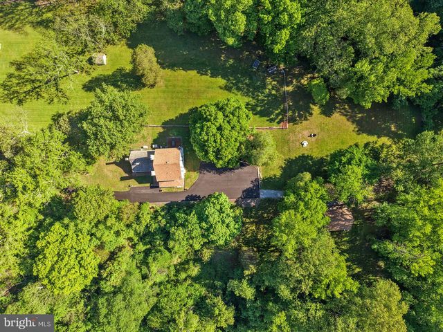 8706 CRAIN HWY, Upper Marlboro, MD 20772