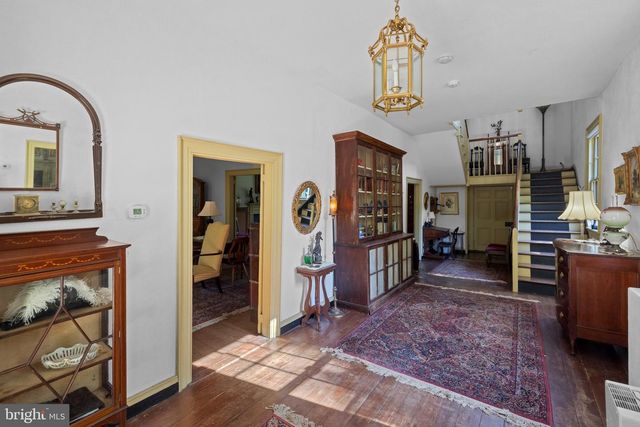 8706 CRAIN HWY, Upper Marlboro, MD 20772