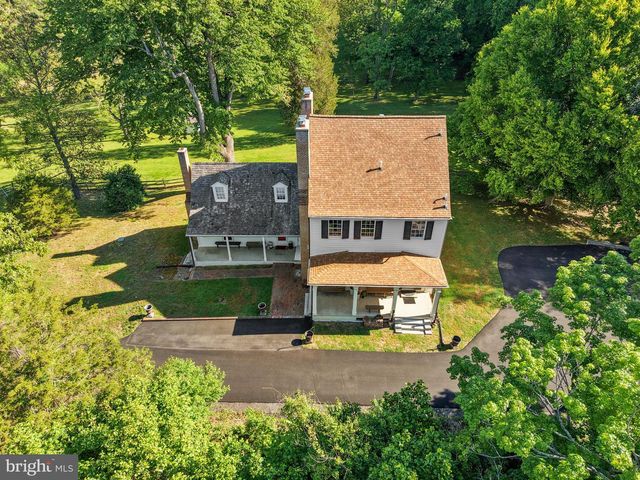8706 CRAIN HWY, Upper Marlboro, MD 20772
