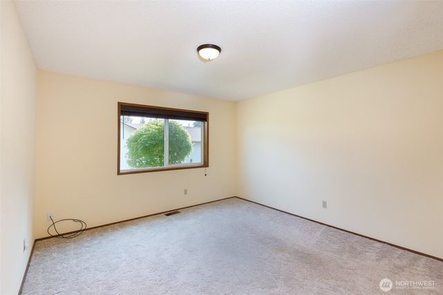 185 Fairway Drive, Sequim, WA 98382