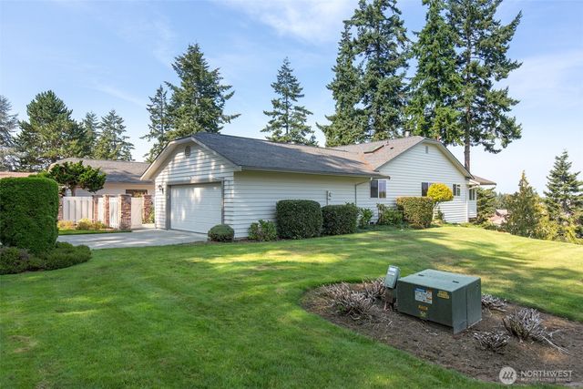 185 Fairway Drive, Sequim, WA 98382
