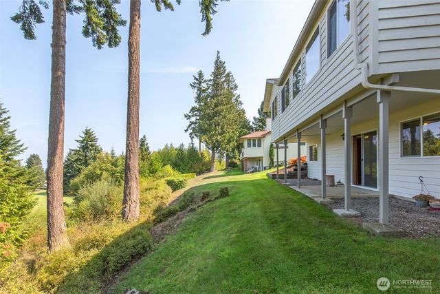 185 Fairway Drive, Sequim, WA 98382