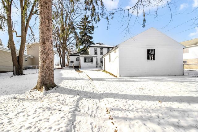 70372 N Main Street, Richmond, MI 48062