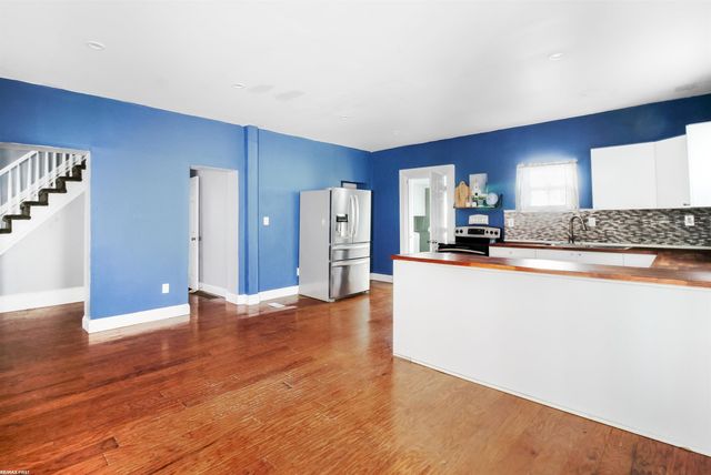 70372 N Main Street, Richmond, MI 48062