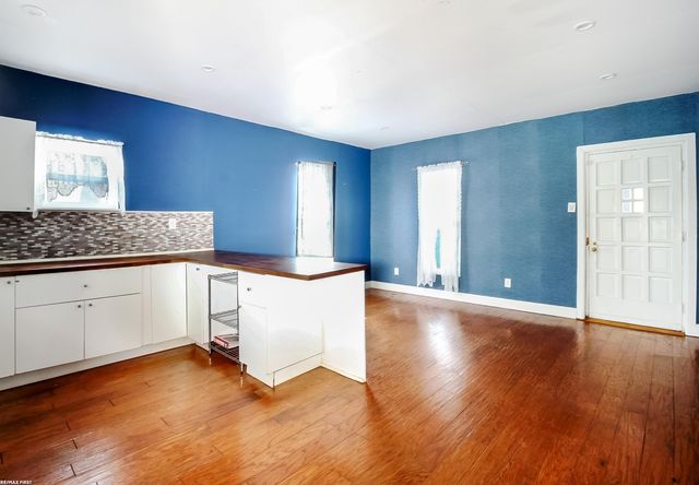 70372 N Main Street, Richmond, MI 48062