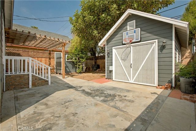 1649 E 43rd, Los Angeles, CA 90011