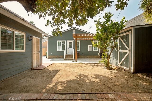 1649 E 43rd, Los Angeles, CA 90011