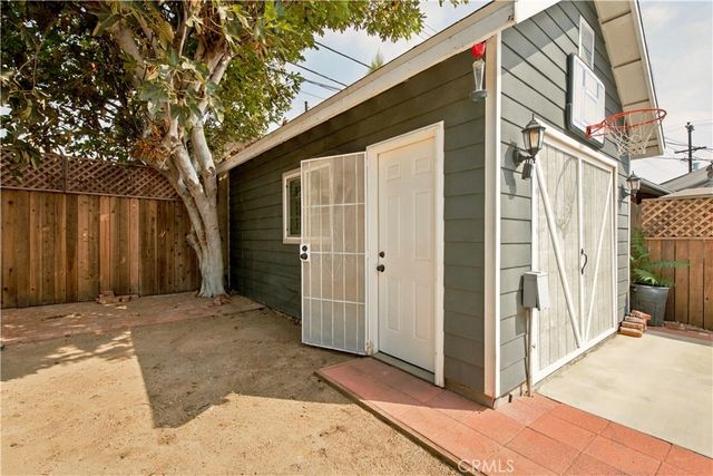 1649 E 43rd, Los Angeles, CA 90011