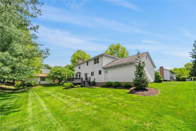 6037 Sandy Ridge Circle NW, North Canton, OH 44720