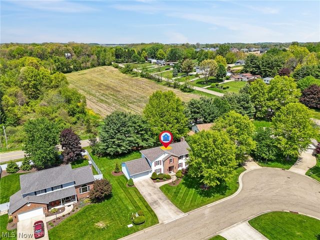 6037 Sandy Ridge Circle NW, North Canton, OH 44720