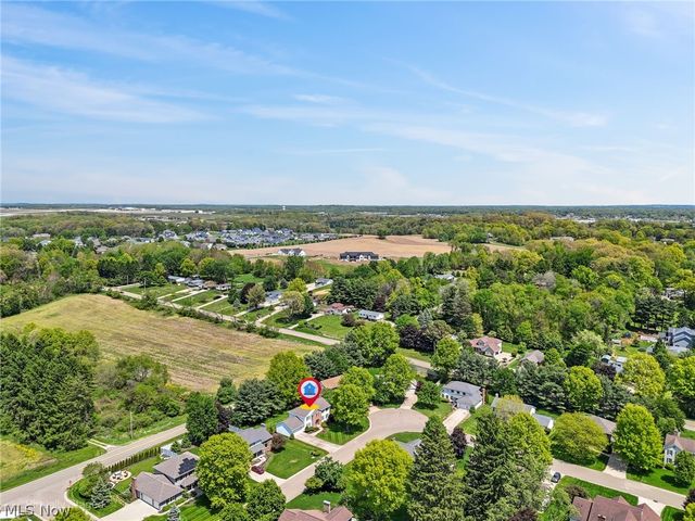 6037 Sandy Ridge Circle NW, North Canton, OH 44720