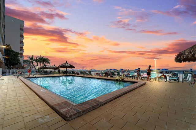 17140 GULF BOULEVARD 611, St Petersburg, FL 33708