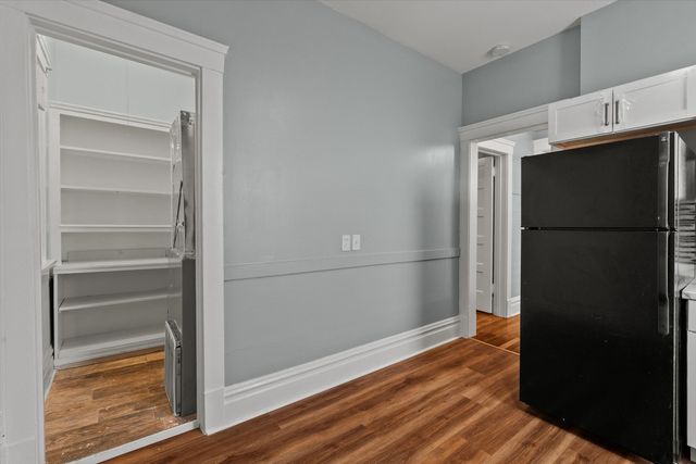 820 E 89th Place 2, Chicago, IL 60619