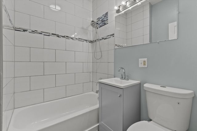 820 E 89th Place 2, Chicago, IL 60619