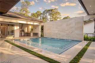 768 20th AVE NW, Naples, FL 34120