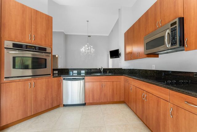 16102 Emerald Estates Drive 101, Weston, FL 33331