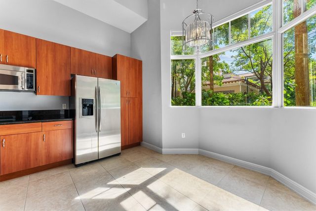 16102 Emerald Estates Drive 101, Weston, FL 33331