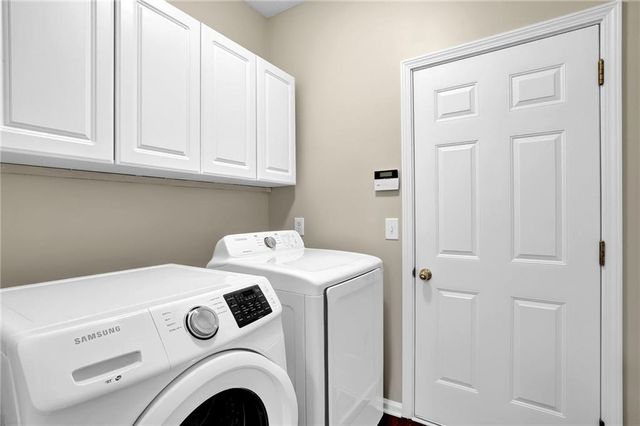 140 Stonegate Lane, Canton, GA 30114