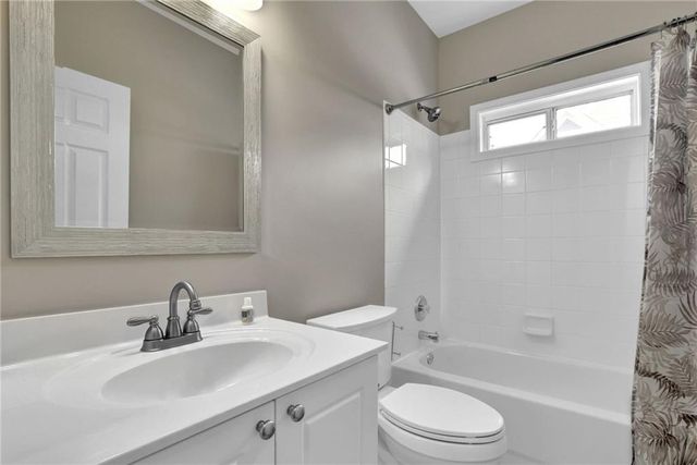 140 Stonegate Lane, Canton, GA 30114