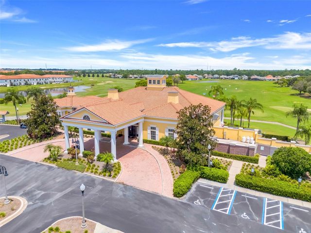 2215 CAMDEN PARK AVENUE, Davenport, FL 33837