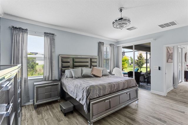 2215 CAMDEN PARK AVENUE, Davenport, FL 33837