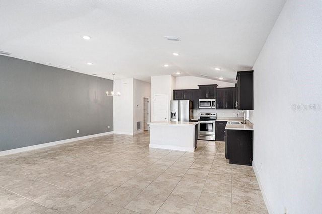 14916 IMPERIAL PURPLE LANE, Wimauma, FL 33598