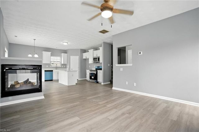 3005 Player CT, Suffolk, VA 23434