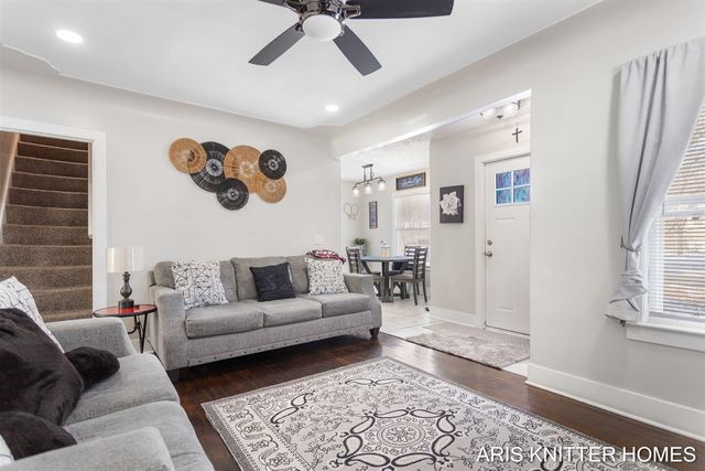 1638 32nd Street, Wyoming, MI 49508