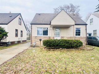 4449 Academy Street, Dearborn Heights, MI 48125