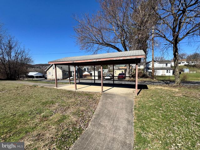 401 YALE ST, Lewistown, PA 17044