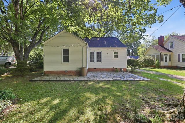 217 Queen Anne Road, Salisbury, NC 28144
