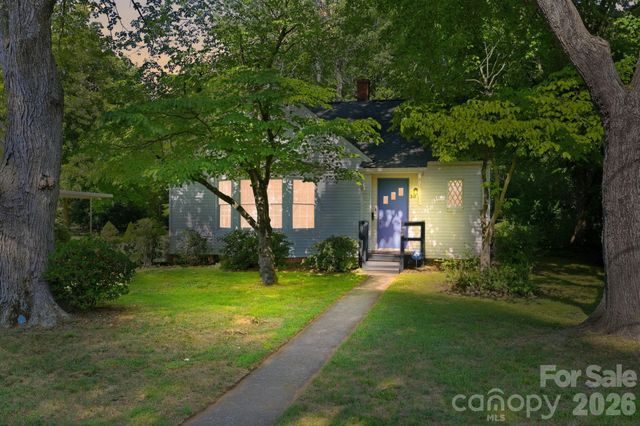 217 Queen Anne Road, Salisbury, NC 28144