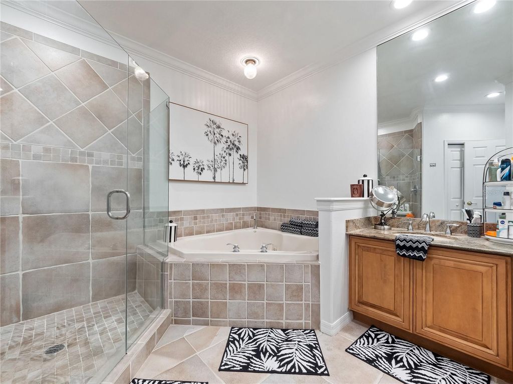 Image 34 of property listing at 8224 TIVOLI DRIVE, Orlando, FL 32836