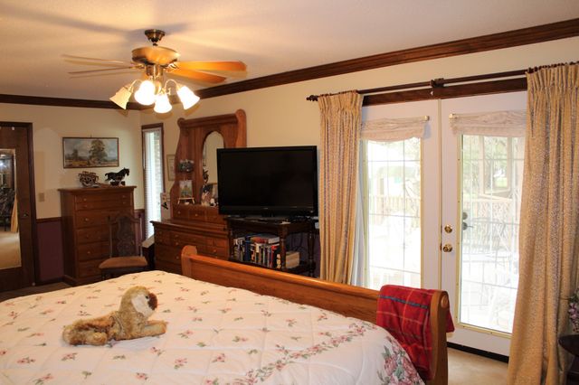 615 Lakeview Way, Winchester, TN 37398