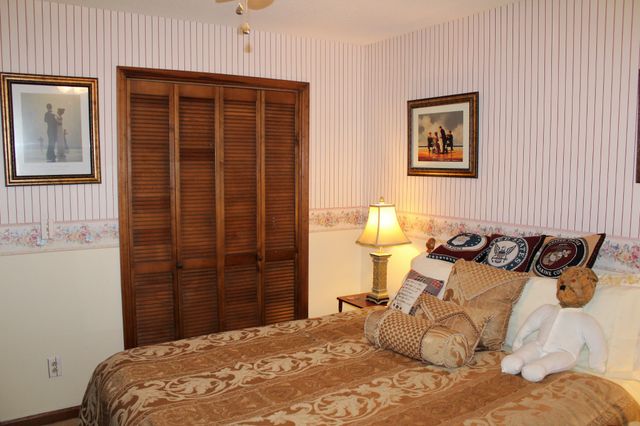 615 Lakeview Way, Winchester, TN 37398