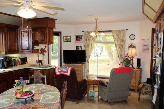 615 Lakeview Way, Winchester, TN 37398