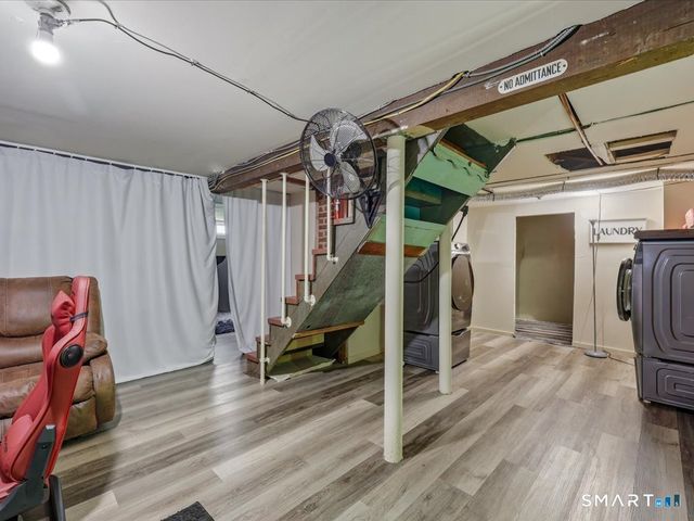 84 Barnes Avenue, New Haven, CT 06513