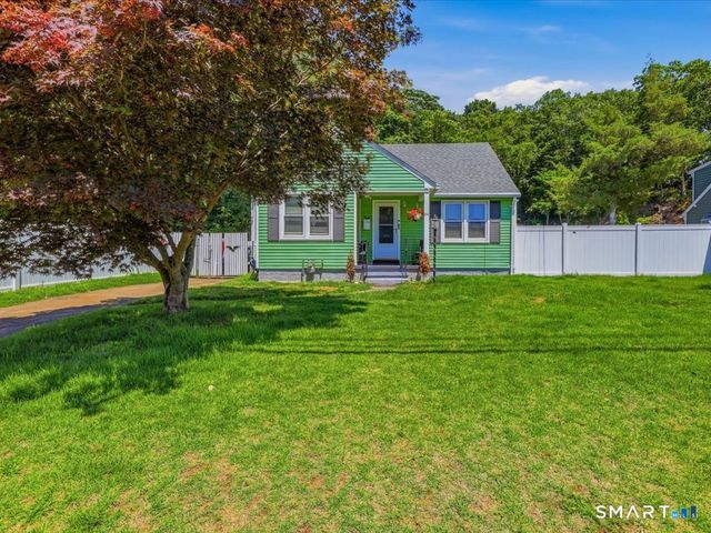 84 Barnes Avenue, New Haven, CT 06513