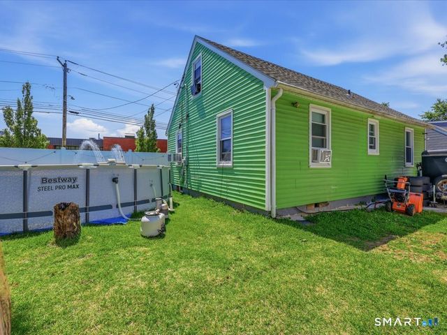 84 Barnes Avenue, New Haven, CT 06513