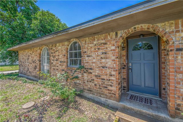 1404 Medina Drive, College Station, TX 77840