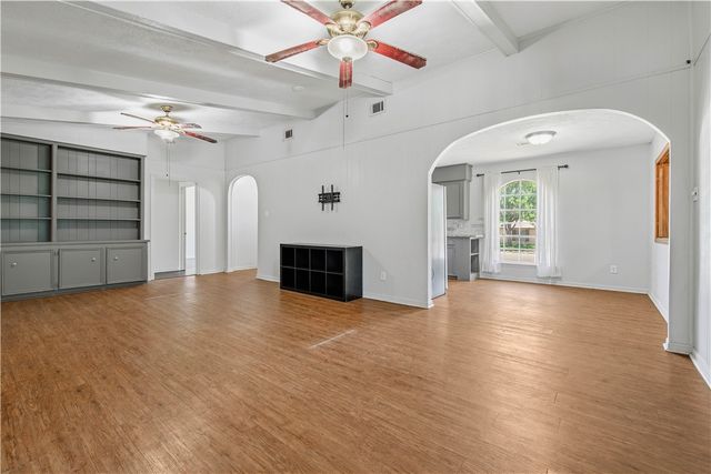 1404 Medina Drive, College Station, TX 77840