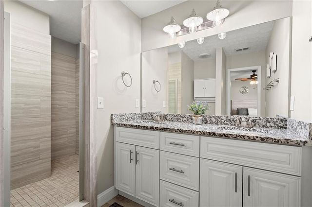 8933 Carroll Manor Drive, Atlanta, GA 30350