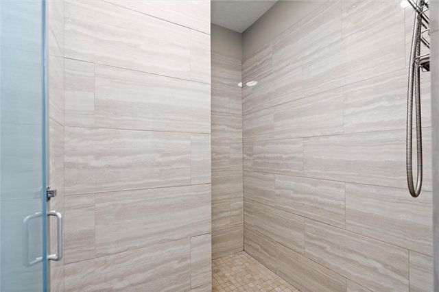 8933 Carroll Manor Drive, Atlanta, GA 30350