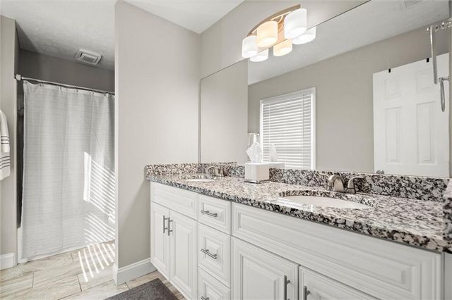 8933 Carroll Manor Drive, Atlanta, GA 30350