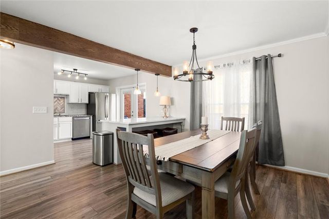 8933 Carroll Manor Drive, Atlanta, GA 30350