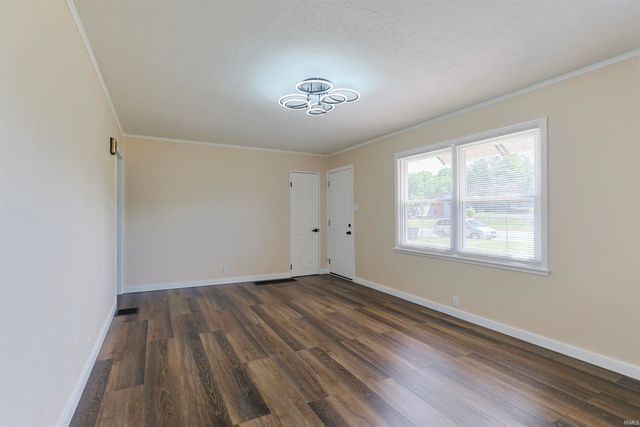 3435 S Main Street, South Bend, IN 46614