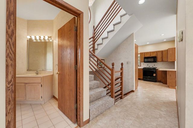 16182 Lakewood Street, Lowell, IN 46356